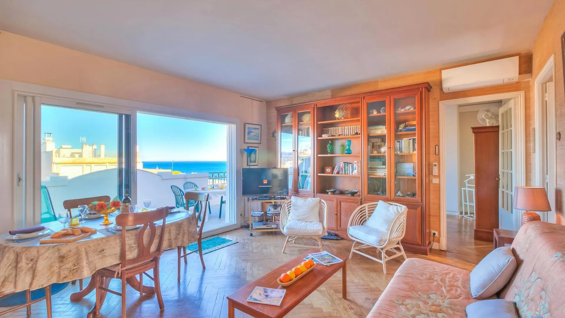Daire Le 44 Antibes - Sea & Mountain View - Happy Rentals