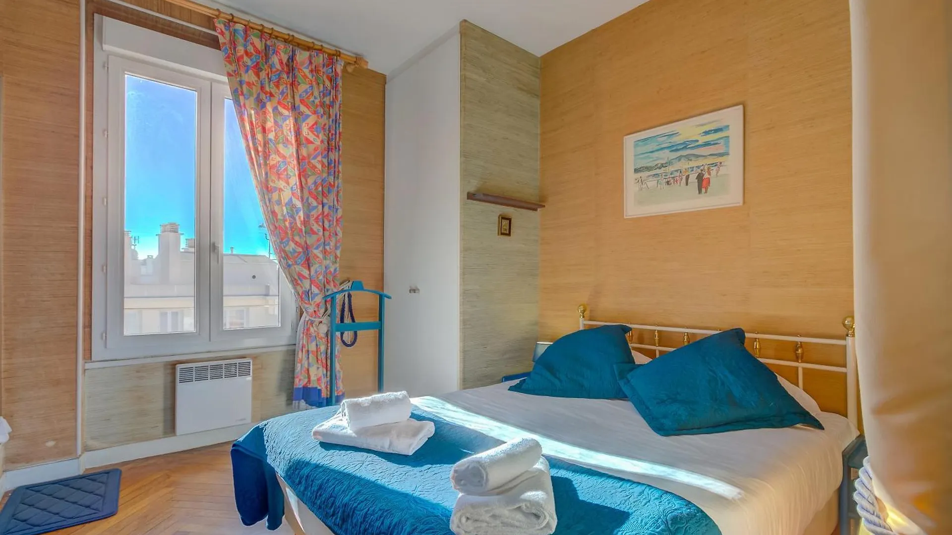 Le 44 Antibes - Sea & Mountain View - Happy Rentals 0*,  France
